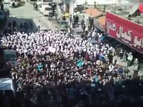 فري برس ريف دمشق داريا مظاهرة طلابية تهتف للحرية ونصرة لحماة2 2 2012 ج2