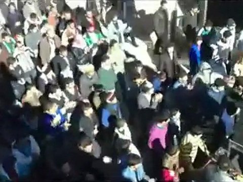 فري برس عامودامظاهرة لذكرى مجزرة حماه خاص بقناةالجزيرة 2 2 2012