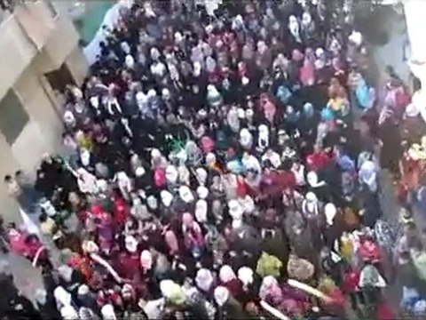 فري برس حمص المحتلة حرائر الوعر مظاهرة رائعة في ذكرى مجزرة حماة 2 2 2012 ج1