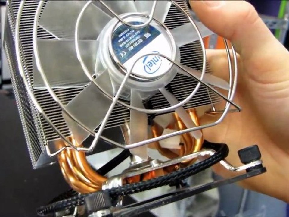 Intel Core i7 990X Extreme Edition Six Core CPU Unboxing & First Look Linus Tech Tips