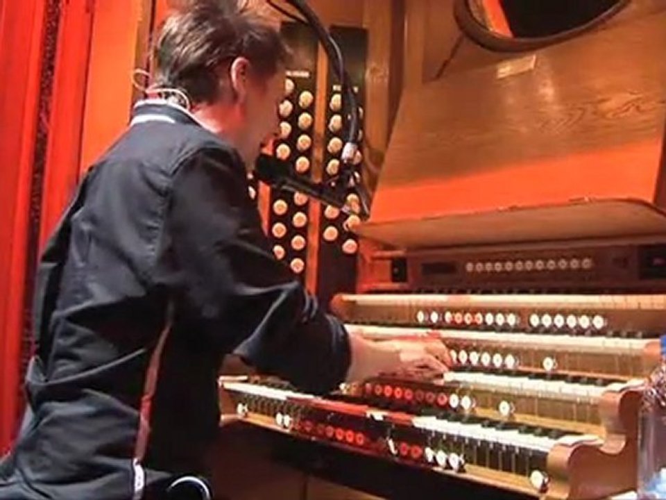 Muse - Megalomania live at the Royal Albert Hall