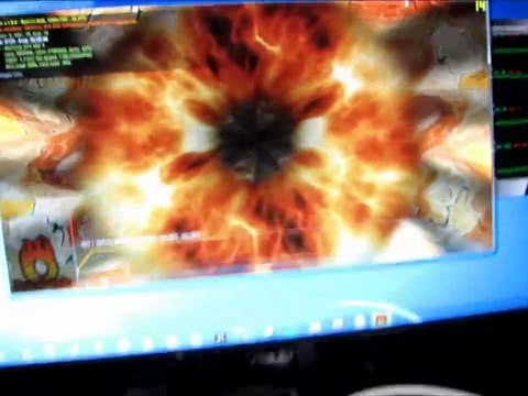 NVIDIA GTX 550 Ti Cyclone II vs NVIDIA Reference Cooler Fan Linus Tech Tips