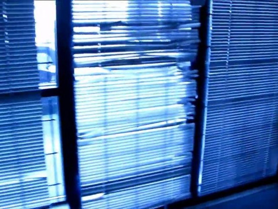 NVIDIA 3D Vision Surround Projector Live Demo Friday April 15 Linus Tech Tips