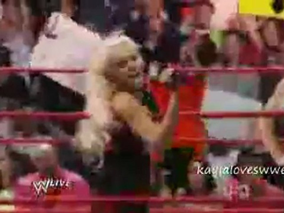 Isabel_&_Miz_Titantron