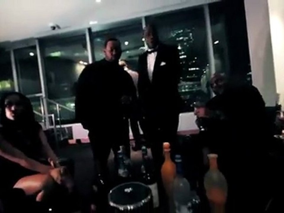 Raekwon, (feat DJ Era) Just A Toast