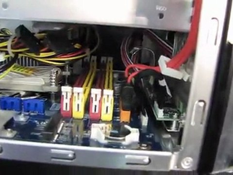 Shuttle SH67H3 Barebones Mini PC Unboxing & First Look Linus Tech Tips