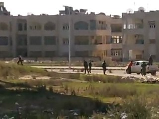 فري برس   حماه حي الكرامة انتشارالأمن بجمعة عذرا حماة3 2 2012