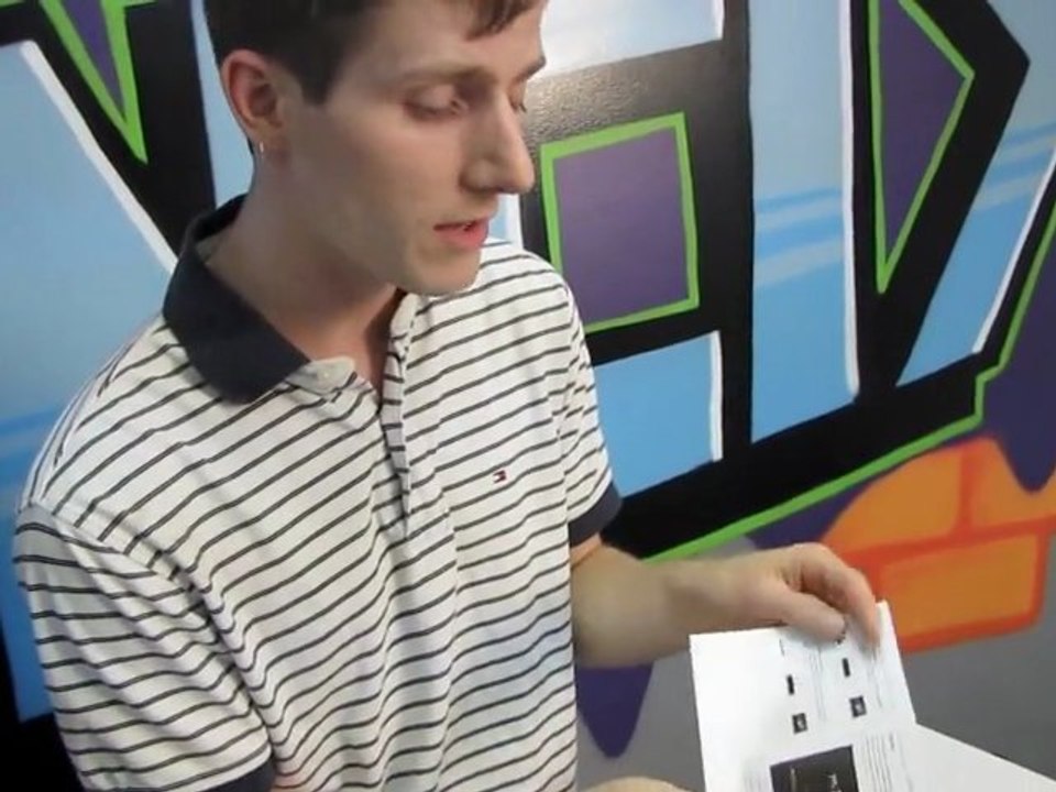 McTiVia Wireless HDMI & USB Device for Apple Unboxing & First Look Linus Tech Tips