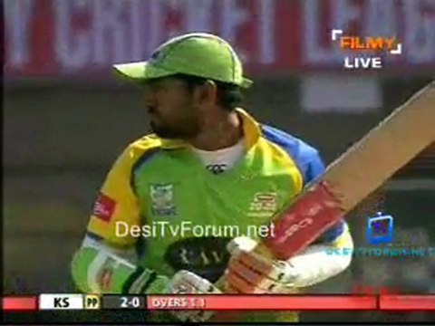 Kerala Strikers vs.Bengal Tigers-Kerala Strikers Inning Ov01-02