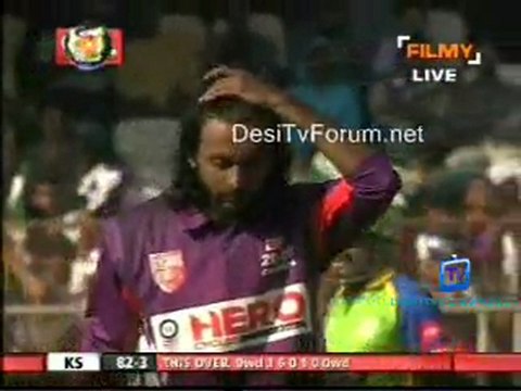 Kerala Strikers vs.Bengal Tigers-Kerala Strikers Inning Ov13-14