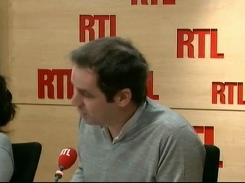 Le debrief de l'actualité de Tanguy Pastureau : Hollande dans la farine