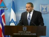 Liberman: los palestinos no firmarán un acuerdo, incluso si les damos Tel Aviv
