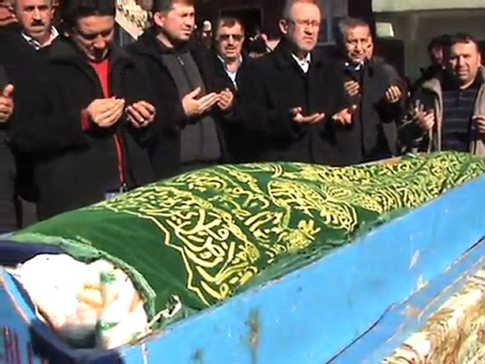 İSA BAYTEKİN'İN  CENAZE NAMAZI
