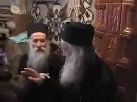 Parintele Ioanichie si Parintele Justin la Petru Voda: Nu ne lasam!