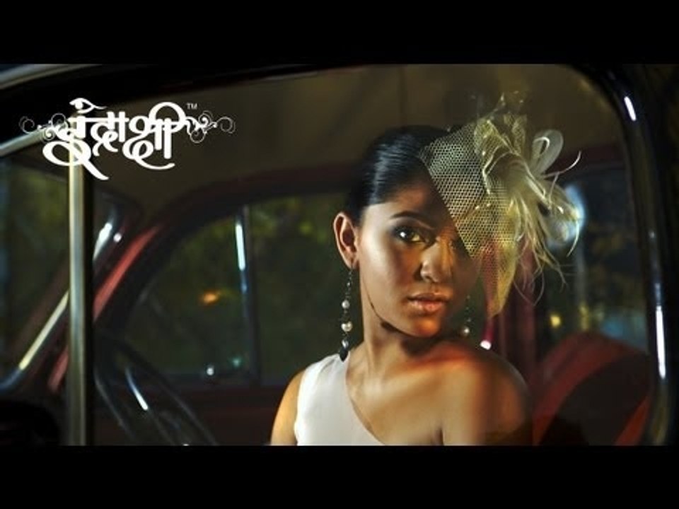 Mrunmayee Deshpande - Making of Indrakshi Marathi Taraka Calendar 2012