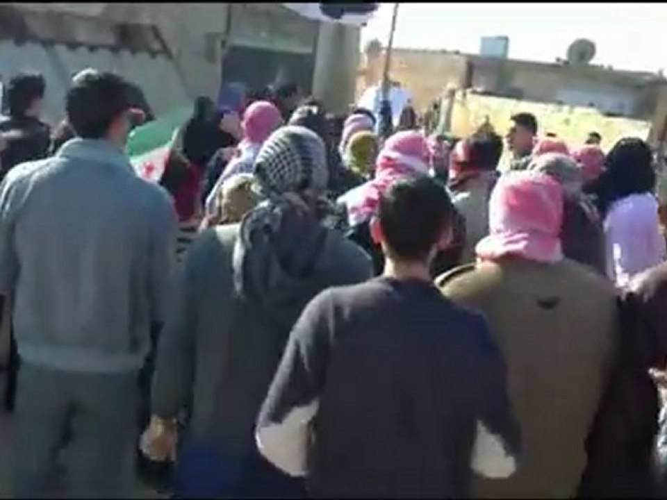 فري برس   حلب مظاهرة قرية تل قراح جمعة عذرا حماة سامحينا 3  2  2012
