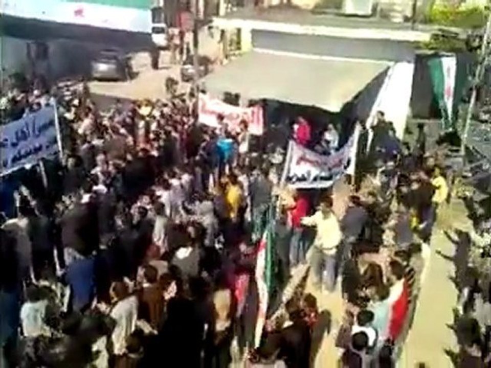 فري برس   تريمسة   جمعة عذرا حماة سامحينا  03 02 2012