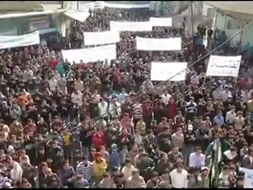 فري برس   ادلب   تفتناز    جمعة عذرا حماة سامحينا 3 2 2012 ج3