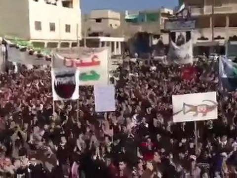 فري برس ادلب بنش مظاهرة جمعة عذرا حماه سامحينا 3 2 2012 جـ1