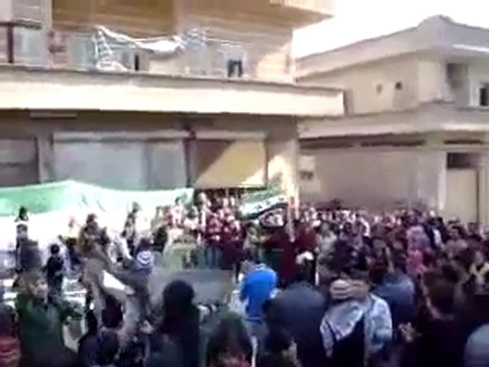 فري برس   ادلب   إسقاط    جمعة عذرا حماة سامحينا 3 2 2012