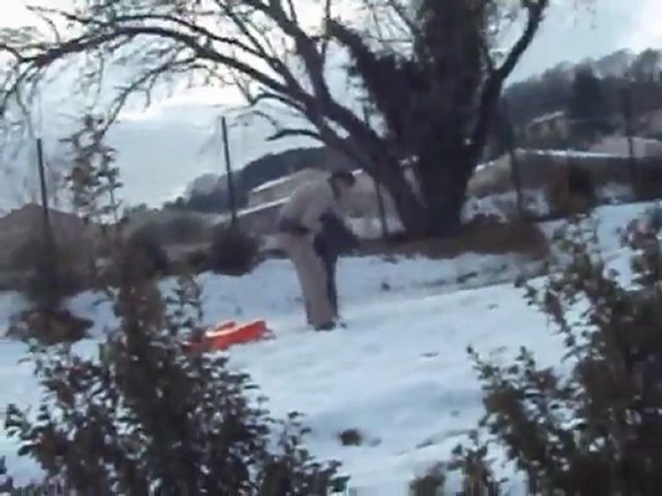 Shana fait de la Luge 2