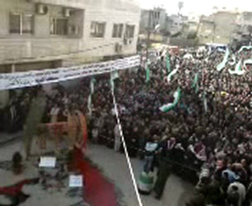 فري برس   أحرار طيبة الامام  جمعة ج3  عذرا حماة سامحينا 3 2 2012