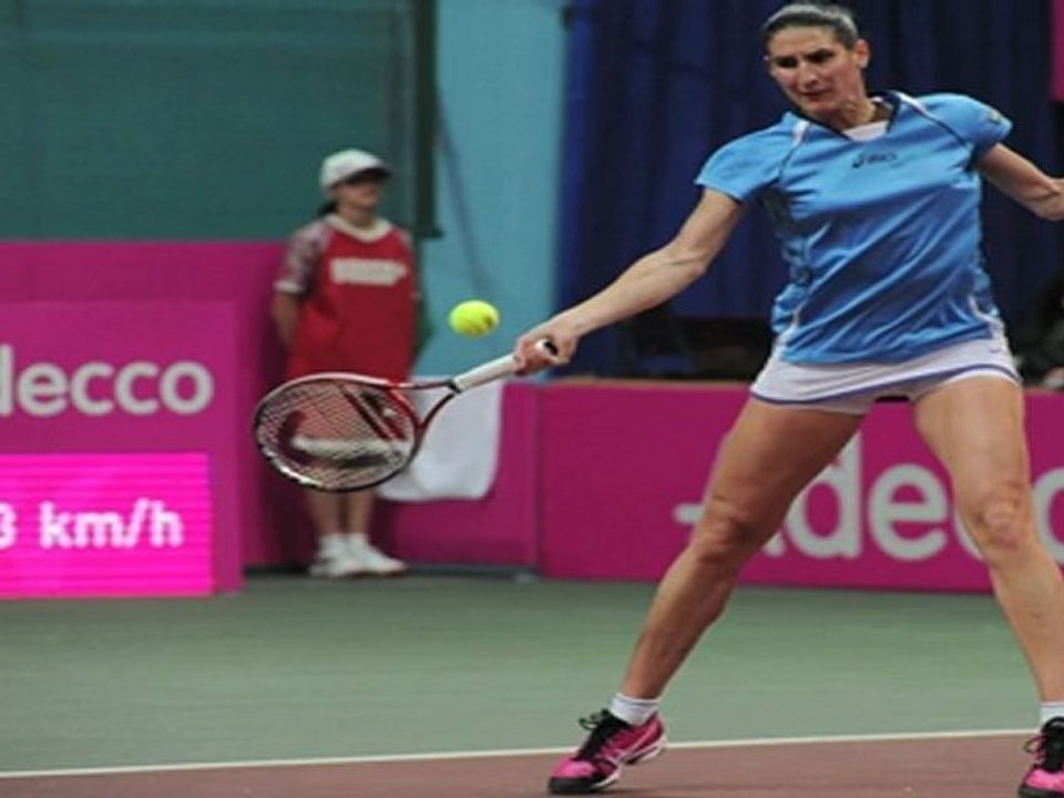 Fed Cup 2012 : Slovaquie et France dos-à-dos
