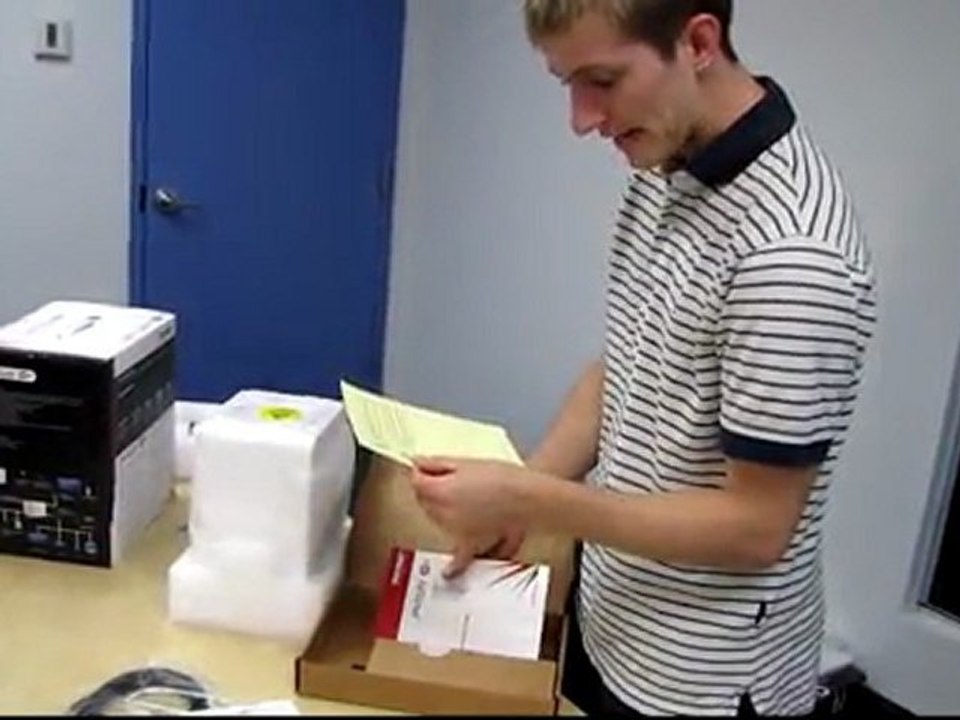 Patriot Javelin S4 4-Bay NAS Enclosure Unboxing & First Look Linus Tech Tips