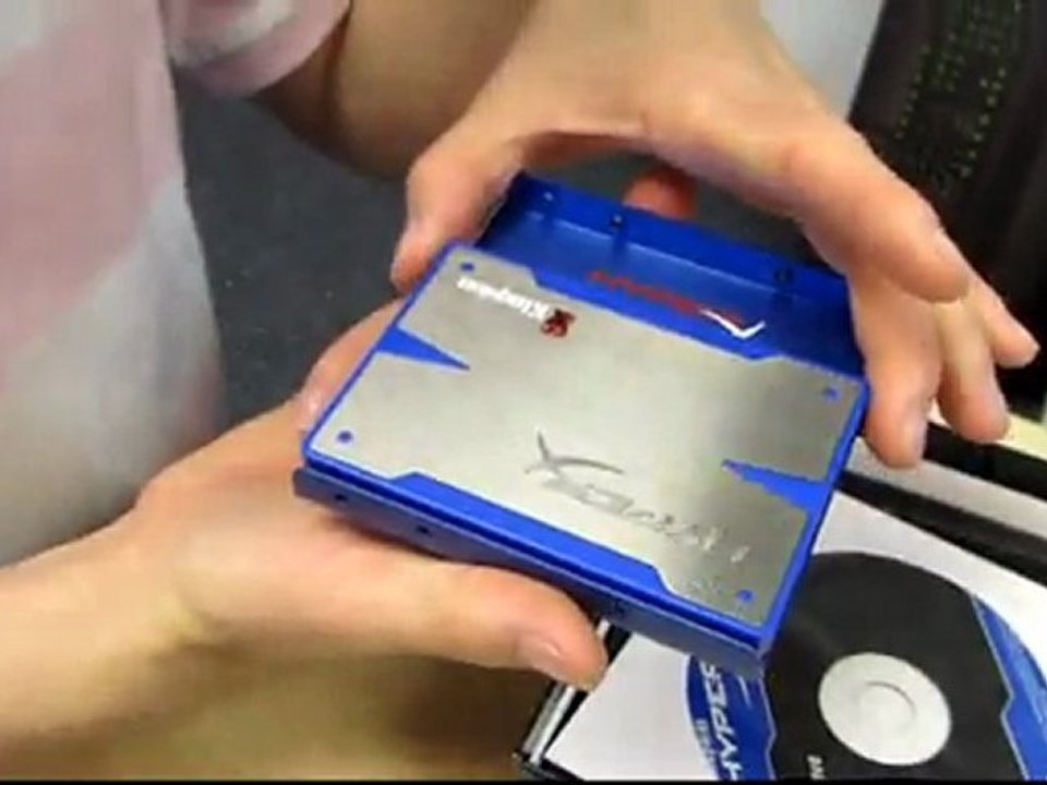 Kingston HyperX Sandforce SATA3 6.0Gb/s SSD Unboxing & First Look Linus Tech Tips