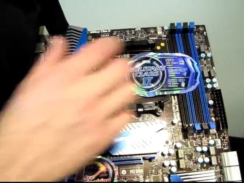 MSI 990FXA-GD80 Premium Gaming Motherboard Unboxing & First Look Linus Tech Tips