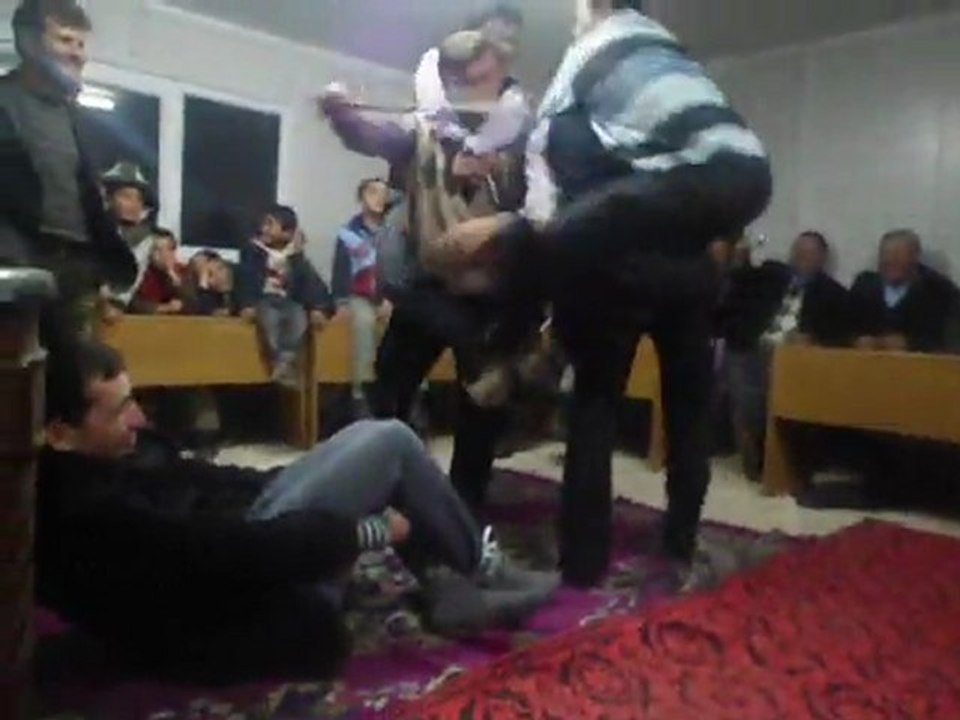 AKÇAALAN KÖYÜ DÜĞÜN ŞENLİKLERİ (ZIRINOYUNU )