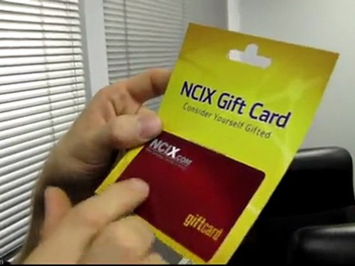 NCIX.com Gift Card Unboxing & First Look Linus Tech Tips