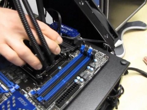 LGA2011 Intel Core i7 CPU Installation Guide H100 Water Cooler Linus Tech Tips