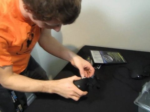 Corsair M90 Gaming Mouse Unboxing & First Look Linus Tech Tips