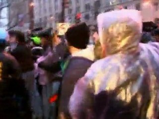 Scuffles in protest site crackdown