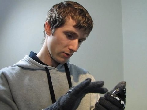 My Gloves 100% Wool Smartphone & Tablet Mitts Unboxing & First Look Linus Tech Tips