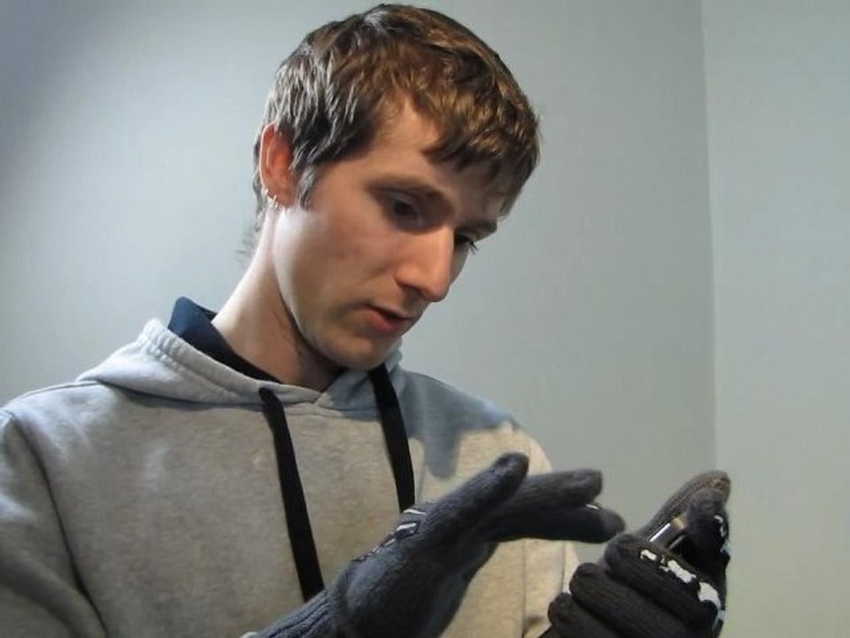 My Gloves 100% Wool Smartphone & Tablet Mitts Unboxing & First Look Linus Tech Tips