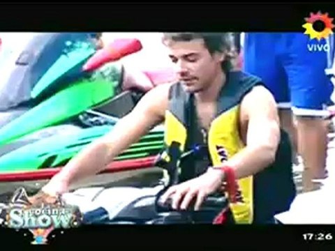 Pedro y Paula en la Cocina 5 (Pedro moto de agua 1) - 04 de Febrero