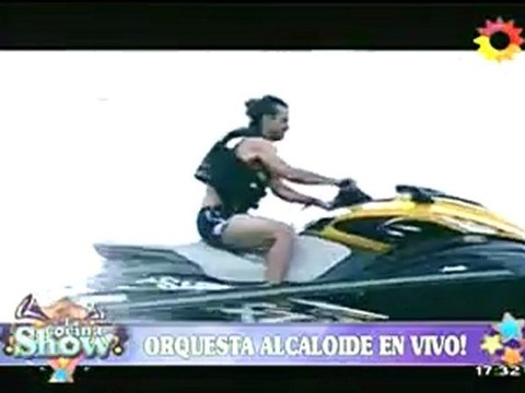 Pedro y Paula en la Cocina 6 (Pedro moto de agua 2) - 04 de Febrero