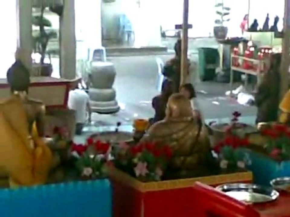 0143 velky sedici budha