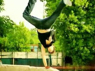 Nicky, Asυ &  Bobby | Pe Cine Ιυbesc