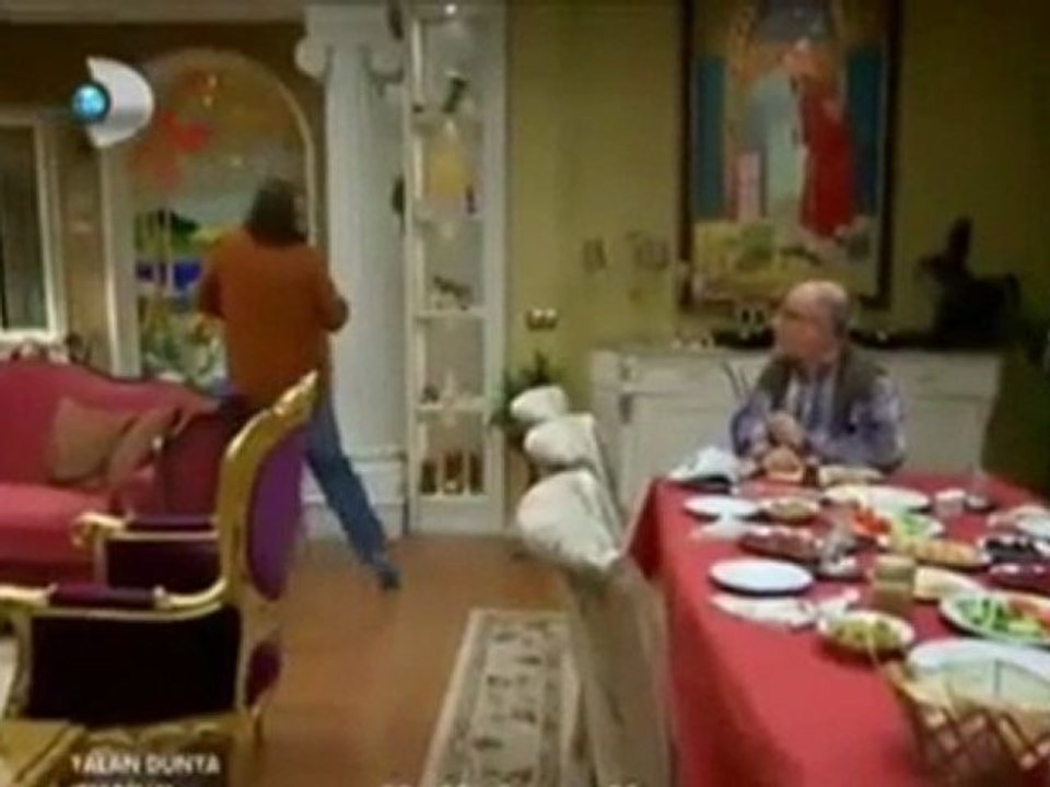 Orçun -Çıkalım mı ? / Yalan Dünya