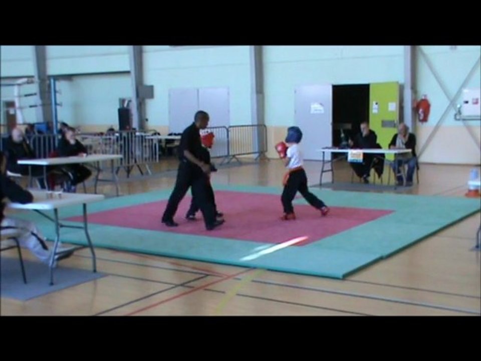 laurent 1er combat championnat de ligue villefontaine