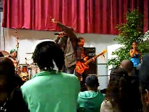 Live pour Haiti 2010 Yehman'c - Ma cité