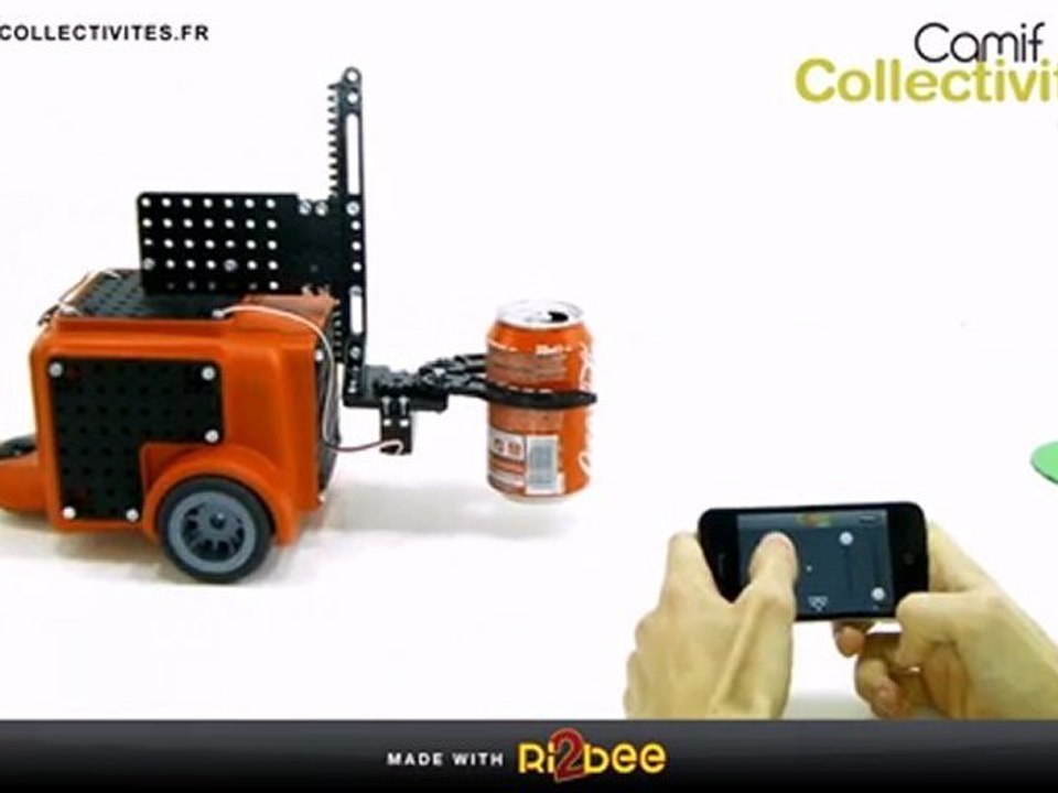 Robot SACHA kit Pince et le kit Joystick - Camif Collectivités