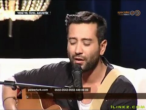 Tan Bilir Mi [Power Turk TV Akustik Performans][02.01.2011].avi