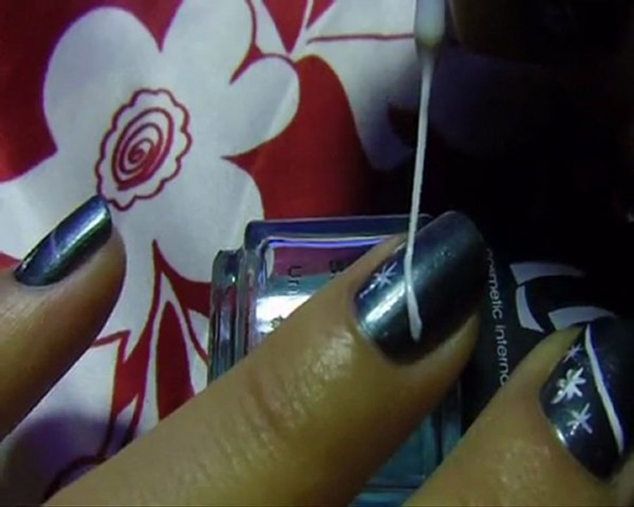 Nail Art, Etoile et Comète [tuto] niv.Débutant
