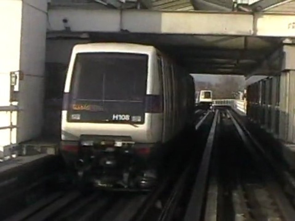 VAL206 : Voyage entre les stations Bellefontaine et Basso Cambo sur la ligne A du métro de Toulouse