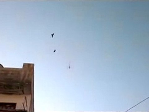 فري برس حمص البياضة تحليق للطيران الحربي في سماء الحي5 2 2012