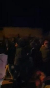 فري برس الرقة مظاهرة الطبقة قبل قليل نصرة لحمص 4 2 2012 ج2